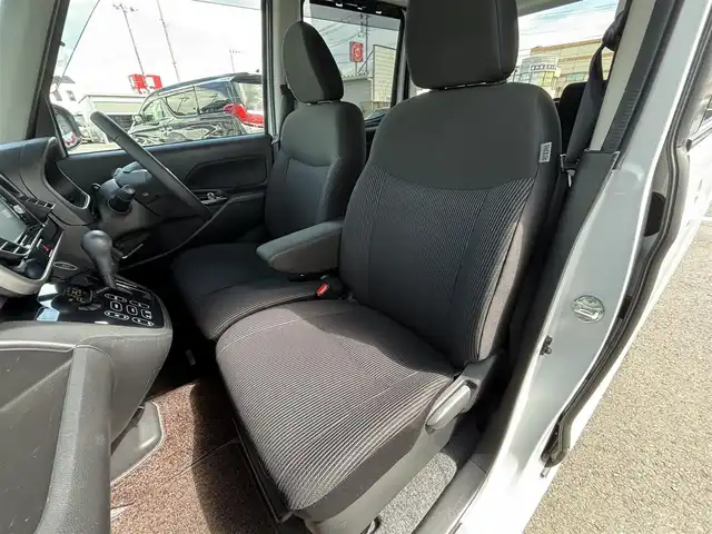 日産 デイズ ルークス ハイウェイスターX Gパッケージ 宮城県 2017(平29)年 5.6万km ホワイトパール 登録時走行距離56071km/AM・FM・TV・DVD・Bluetooth/純正ナビ/ETC/プッシュスタート/両側パワースライドドア/アラウンドビューモニター/ドライブレコーダー/フォグランプ/ウインカーミラー/ドアバイザー/純正アルミホイール/純正フロアマット/オートマチックハイビーム/純正LEDライト