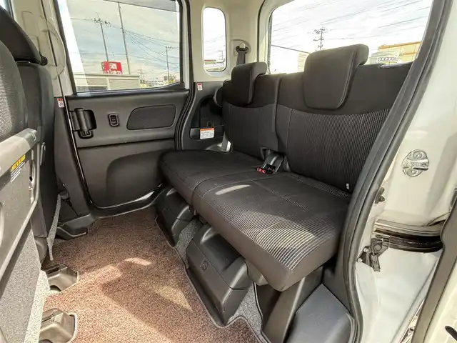 日産 デイズ ルークス ハイウェイスターX Gパッケージ 宮城県 2017(平29)年 5.6万km ホワイトパール 登録時走行距離56071km/AM・FM・TV・DVD・Bluetooth/純正ナビ/ETC/プッシュスタート/両側パワースライドドア/アラウンドビューモニター/ドライブレコーダー/フォグランプ/ウインカーミラー/ドアバイザー/純正アルミホイール/純正フロアマット/オートマチックハイビーム/純正LEDライト