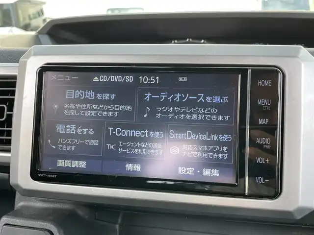 トヨタ ピクシスメガ Gターボ SAⅢ 東京都 2019(令1)年 5.6万km パールホワイトⅢ 純正SDナビ【NSZT-W68T】/(CD/DVD/フルセグTV/Bluetooth)/バックカメラ/ターボ車/スマートアシスト３/・衝突軽減回避支援ブレーキ機能/・車線逸脱警報機能/・誤発進抑制制御機能/リアコーナーセンサー/両側パワースライドドア/社外ドライブレコーダー【HD-1296P】/革巻きステアリング/運転席シートヒータ―/純正フロアマット/スペアキー×1/ETC2.0/取扱説明書