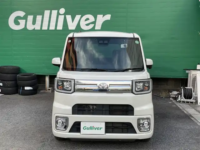 トヨタ ピクシスメガ Gターボ SAⅢ 東京都 2019(令1)年 5.6万km パールホワイトⅢ 純正SDナビ【NSZT-W68T】/(CD/DVD/フルセグTV/Bluetooth)/バックカメラ/ターボ車/スマートアシスト３/・衝突軽減回避支援ブレーキ機能/・車線逸脱警報機能/・誤発進抑制制御機能/リアコーナーセンサー/両側パワースライドドア/社外ドライブレコーダー【HD-1296P】/革巻きステアリング/運転席シートヒータ―/純正フロアマット/スペアキー×1/ETC2.0/取扱説明書