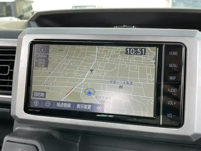 トヨタ ピクシスメガ Gターボ SAⅢ 東京都 2019(令1)年 5.6万km パールホワイトⅢ 純正SDナビ【NSZT-W68T】/(CD/DVD/フルセグTV/Bluetooth)/バックカメラ/ターボ車/スマートアシスト３/・衝突軽減回避支援ブレーキ機能/・車線逸脱警報機能/・誤発進抑制制御機能/リアコーナーセンサー/両側パワースライドドア/社外ドライブレコーダー【HD-1296P】/革巻きステアリング/運転席シートヒータ―/純正フロアマット/スペアキー×1/ETC2.0/取扱説明書