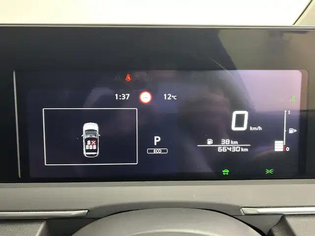 日産 ノート X FOUR 道央・札幌 2021(令3)年 6.7万km ガーネットレッド ・ワンオーナー/・４WD/・メーカーOPナビ/　BT/USB/フルセグ/・アラウンドビューモニター/・デジタルインナーミラー/・前後ドライブレコーダー/・ワイヤレス充電/・エマージェンシーブレーキ/・レーンキープアシスト/・オートハイビーム/・クリアランスソナー/・前席シートヒーター/・ステアリングヒーター/・LEDヘッドライト/・オートライト/・プッシュスタート/・スマートキー/・純正エンジンスターター/・フロアマット/・ホイール付スタッドレス積込/　185/60/R16