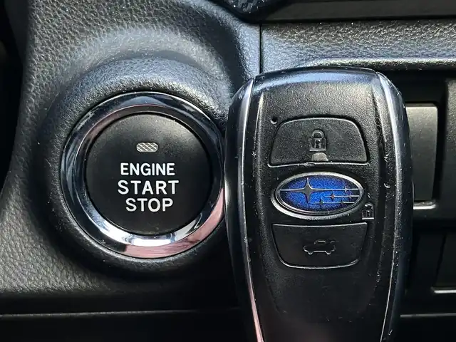 スバル インプレッサ スポーツ 1．6i－Lアイサイト 道南・函館 2018(平30)年 11.7万km クリスタルブラックシリカ /社外ナビ//ワンセグTV//ドライブレコーダー//ETC//衝突被害軽減システム//レーダークルーズコントロール//レーンキープアシスト//オートライト//スマートキー//エンジンプッシュスタート//電動パーキングブレーキ