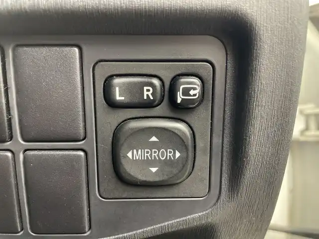 トヨタ プリウス G 群馬県 2013(平25)年 8.2万km ホワイトパールクリスタルシャイン 純正７型ナビ　ワンセグＴＶ　バックカメラ　パワーシート　クルーズコントロール　ステアリングスイッチ　プッシュスタート　オートエアコン　ハーフレザーシート　前方ドライブレコーダー　ＥＴＣ　禁煙車