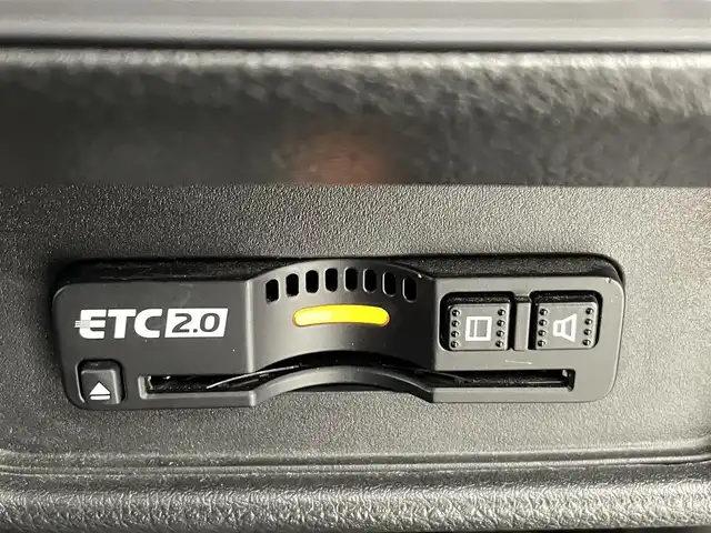 ホンダ オデッセイ ハイブリッド e:HEVアブソルート EX 熊本県 2021(令3)年 6.3万km プレミアムヴィーナスブラックP 純正OPフロントグリル/純正10インチナビ（ＣＤ・ＤＶＤ・フルセグ・ＢＴ・ＳＤ・ＵＳＢ）/全周囲カメラ　/純正前後ドライブレコーダー　/純正後席モニター　/ビルトインＥＴＣ２．０　/ホンダセンシング/・衝突軽減ブレーキ/・誤発進制御機能/・アダブティブクルーズコントロール/・車線維持支援システム/・先行車発進お知らせ機能/・歩行者事故低減ステアリング/・路外逸脱制御機能/・標識認識システム/・ブラインドスポットモニター/横滑り防止/前後クリアランスソナー　/パワーバックドア　/オットマン/純正フロアマット/純正１８インチAW/オートライト/LEDヘッドライト/フォグランプ/スマートキー/プッシュスタート/スペアキー1本/保証書/取扱説明書