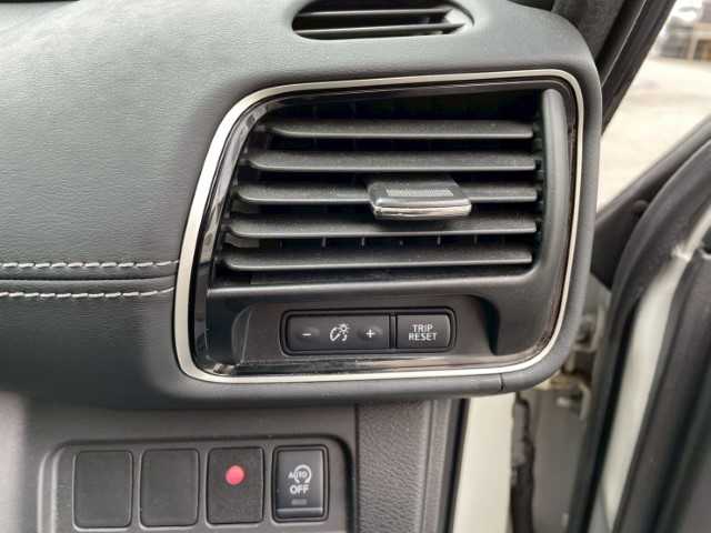 日産 セレナ ハイウェイスターVセレクションⅡ 岩手県 2019(令1)年 7.4万km ブリリアントホワイトパール 純正SDナビ　/フルセグ　/両側パワスラ/アラウンドビューモニター　/フリップダウンモニター　/純正ＬＥＤヘッドライト・フォグランプ　/エマージェンシーブレーキ　/ドラレコ