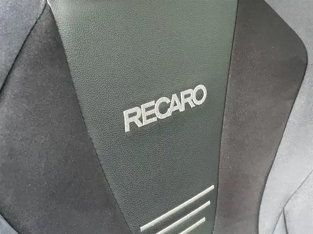 スバル ＷＲＸ Ｓ４ STIスポーツR EX 群馬県 2022(令4)年 5.9万km セラミックホワイト 純正11.6インチメモリーナビ　/    フルセグ/Bluetooth　/バックカメラ　/アダプティブクルーズコントロール　/BSM　/純正フルエアロ/RECAROハーフレザーシート/前席パワーシート　/全席シートヒーター　/デジタルインナーモニター　/アダプティブドライビングビーム/LEDフォグランプ　/オートビークルホールド/純正前方ドラレコ/純正ビルトインETC