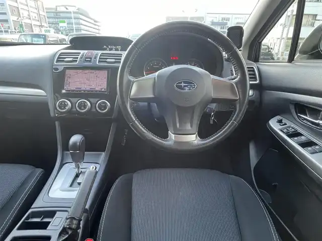 スバル インプレッサ スポーツ 1．6i－L 島根県 2015(平27)年 8.3万km クリスタルブラックシリカ 社外メモリーナビ　/ワンセグＴＶ　/バックカメラ　/ＥＴＣ　/パドルシフト　/リアプライバシーガラス　/アイドリングストップ　/純正１５インチアルミホイール　/オートライト　/HIDヘッドライト/オートエアコン　/キーレス/スペアキー1本