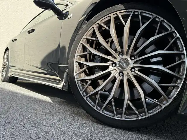 レクサス ＬＳ 500 Fスポーツ 滋賀県 2019(平31)年 6.2万km グラファイトブラックガラスフレーク サンルーフ/モデリスタエアロ/RAYS22インチホイール/純正20インチAW積み込み/純正ナビ/フルセグTV/黒革シート/シートヒーター＆ベンチレーション/ハンドルヒーター/ETC/エアサス/デジタルインナーミラー/リアオートサンシェード