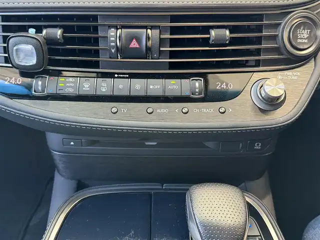 レクサス ＬＳ 500 Fスポーツ 滋賀県 2019(平31)年 6.2万km グラファイトブラックガラスフレーク サンルーフ/モデリスタエアロ/RAYS22インチホイール/純正20インチAW積み込み/純正ナビ/フルセグTV/黒革シート/シートヒーター＆ベンチレーション/ハンドルヒーター/ETC/エアサス/デジタルインナーミラー/リアオートサンシェード