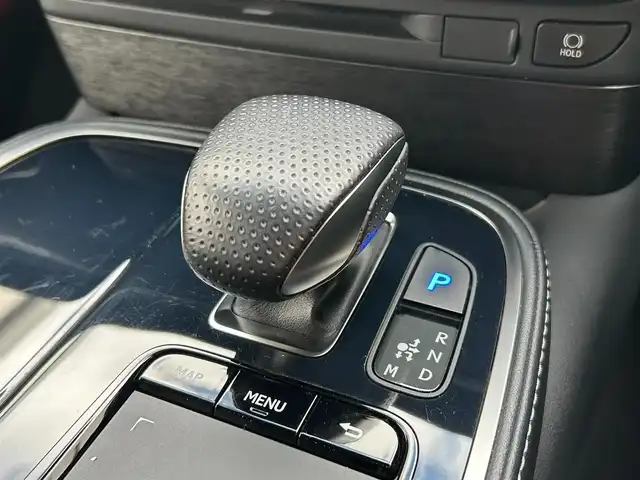 レクサス ＬＳ 500 Fスポーツ 滋賀県 2019(平31)年 6.2万km グラファイトブラックガラスフレーク サンルーフ/モデリスタエアロ/RAYS22インチホイール/純正20インチAW積み込み/4WD/純正メーカーナビ/(AM/FM/CD/DVD/BT/USB/AUX/フルセグTV)/全方位モニター/パワーバックドア/黒革シート/シートヒーター＆ベンチレーション/パワーシート/メモリーシート/ハンドルヒーター/エアサス/デジタルインナーミラー/リアオートサンシェード/ビルトインETC2.0/ドライブレコーダー/プリクラッシュセーフティ/レーントレーシングアシスト/オートマチックハイビーム/レーダークルーズコントロール/ヘッドアップディスプレイ/ブラインドスポットモニター/電動サイドブレーキ/オートホールド/オートライト/アイドリングストップ/横滑り防止装置/純正フロアマット/電格ウインカーミラー/革巻きステアリング/ステアリングスイッチ/パドルシフト