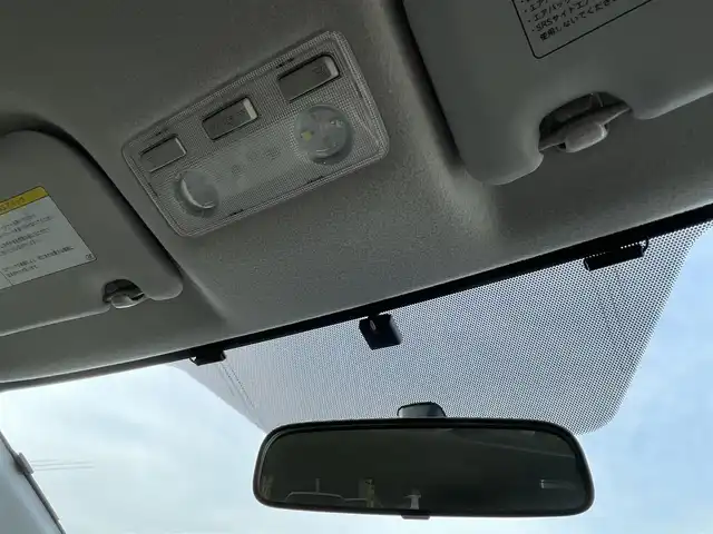 トヨタ アクア G G’s 愛知県 2014(平26)年 7.5万km ブラックマイカ 社外ＳＤナビ　/Ｂカメラ　/ＢＴ　/ＤＴＶ　/ＵＳＢ　/ＣＤ／ＤＶＤ　/ハーフレザー　/革ハンドル　/ＬＥＤヘッドライト　/プッシュスタート　/ステアリングスイッチ　/前席シートヒーター　/純正１７インチＡＷ