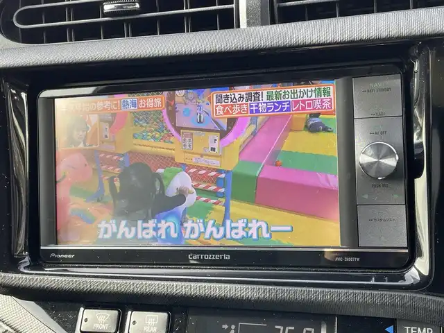 トヨタ アクア G G’s 愛知県 2014(平26)年 7.5万km ブラックマイカ 社外ＳＤナビ　/Ｂカメラ　/ＢＴ　/ＤＴＶ　/ＵＳＢ　/ＣＤ／ＤＶＤ　/ハーフレザー　/革ハンドル　/ＬＥＤヘッドライト　/プッシュスタート　/ステアリングスイッチ　/前席シートヒーター　/純正１７インチＡＷ