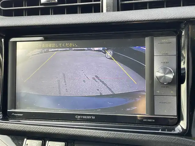 トヨタ アクア G G’s 愛知県 2014(平26)年 7.5万km ブラックマイカ 社外ＳＤナビ　/Ｂカメラ　/ＢＴ　/ＤＴＶ　/ＵＳＢ　/ＣＤ／ＤＶＤ　/ハーフレザー　/革ハンドル　/ＬＥＤヘッドライト　/プッシュスタート　/ステアリングスイッチ　/前席シートヒーター　/純正１７インチＡＷ