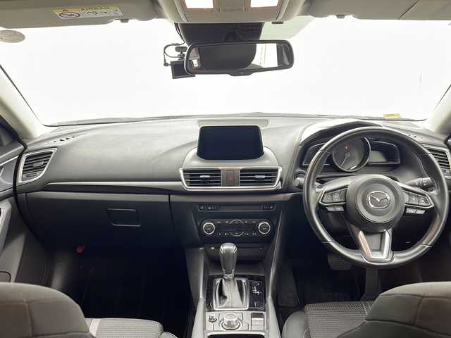 マツダ アクセラ スポーツ XD プロアクティブ 茨城県 2017(平29)年 4.2万km ソニックシルバーM 純正ナビ/フルセグTV/バックカメラ/ETC/ドライブレコーダー/BSM/追従クルーズコントロール/パワーシート/シートヒーター/ハンドルヒーター/LEDヘッドライト/コーナーセンサー/衝突軽減ブレーキ/横滑り防止装置