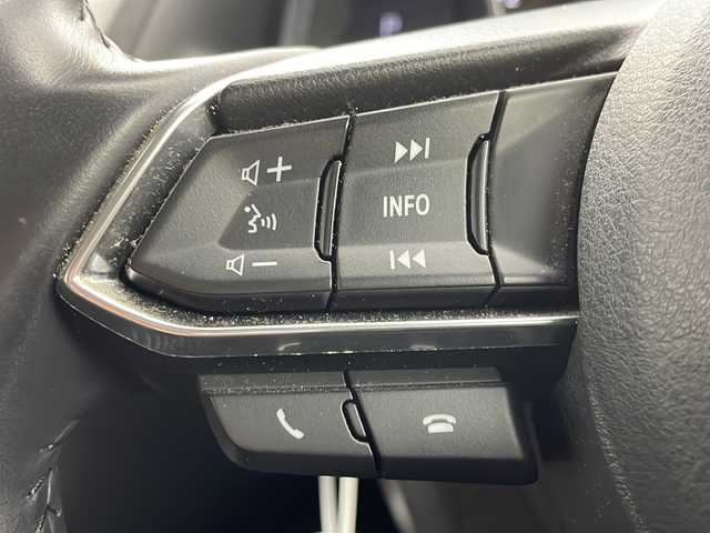 マツダ アクセラ スポーツ XD プロアクティブ 茨城県 2017(平29)年 4.2万km ソニックシルバーM 純正ナビ/フルセグTV/バックカメラ/ETC/ドライブレコーダー/BSM/追従クルーズコントロール/パワーシート/シートヒーター/ハンドルヒーター/LEDヘッドライト/コーナーセンサー/衝突軽減ブレーキ/横滑り防止装置