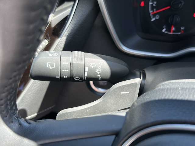 トヨタ カローラ スポーツ G 石川県 2018(平30)年 1.9万km ブラッキッシュアゲハガラスフレーク 純正ナビ/フルセグTV/Bluetooth/DVD再生/ドライブレコーダー/バックカメラ/純正フロアマット/LEDヘッドライト/横滑り防止装置/オートライト/オートマチックハイビーム/レーンキープアシスト/アイドリングストップ/衝突被害軽減システム/ダブル＋カーテンエアバック