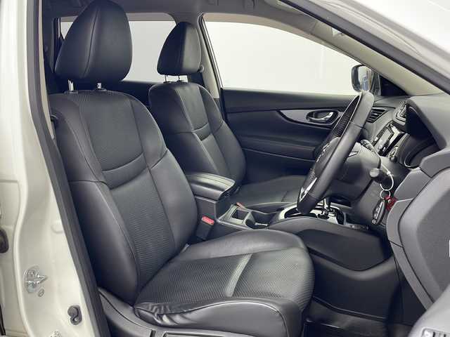 日産 エクストレイル ハイブリッド 20X 栃木県 2017(平29)年 5.4万km ブリリアントホワイトパール 純正ナビ(BT/フルセグ/CD/DVD)/アラウンドビューモニター/デジタルインナーミラー/プロパイロット/レーダークルーズコントロール/衝突被害軽減システム/コーナーセンサー/横滑り防止装置/盗難防止装置/ダウンヒルアシストコントロール/パワーバックドア/ETC/LEDヘッドライト/オートライト/純正フロアマット/社外アルミホイール