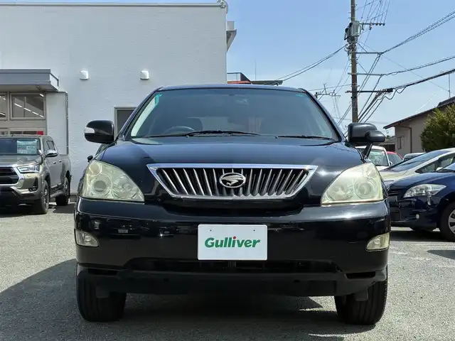トヨタ ハリアー 240G Lパッケージ 熊本県 2007(平19)年 10万km ブラック ワンオーナー/純正HDDナビ/【CD/DVD/MD】/バックカメラ/本革シート/前席パワーシート/前席シートヒーター/純正17インチアルミホイール/オートライト/ETC/ドライブレコーダー(CSD-790FMG)/盗難防止装置/純正フロアマット/リモコンキー/取扱説明書/保証書