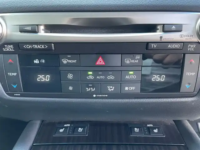 レクサス ＧＳ 300h Iパッケージ 宮城県 2014(平26)年 1.6万km ホワイトパールクリスタルシャイン 登録時走行距離　１５７７３ｋｍ/純正ナビ/・フルセグテレビ/・Bluetooth/・CD/DVD/・ＡＭ／ＦＭ/クルーズコントロール/クリアランスソナー/電動パーキング/ブレーキホールド/パーキングアシスト/パワーシート/ポジションメモリー/シートヒーター/エアシート/プッシュスタート/スマートキー/ＥＴＣ/ＬＥＤヘッドライト/ドアバイザー/サンシェード（後席＋トランクルーム）/レーダー探知機