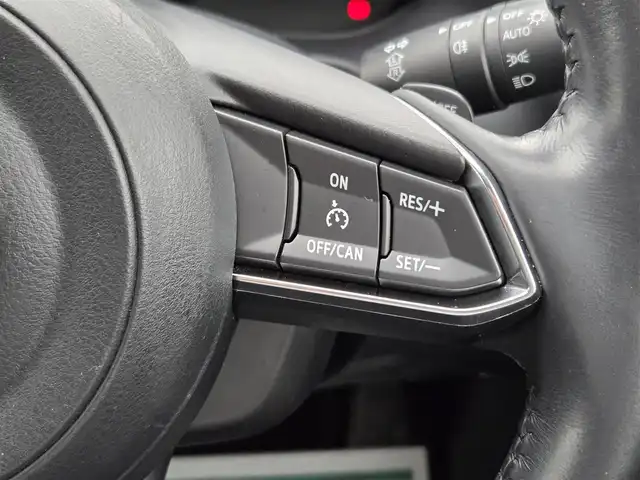 マツダ アクセラ スポーツ 15S プロアクティブ 鹿児島県 2018(平30)年 4.9万km ソニックシルバーM ３６０°ビューモニター　/ビルトインＥＴＣ　/レーダークルーズコントロール　/ｉ－ＡＣＴＩＶＳＥＮＳＥ　/アドバンストスマートシティブレーキサポート/ＡＴ誤発進抑制制御　/車線逸脱警報システム　/先進ライト　/前方ドライブレコーダー/ブラインドスポットモニタリング/リアクロストラフィックアラート/パドルシフト/MTモード付きAT/純正SDナビ/Bluetoothオーディオ/横滑り防止装置/レーンキープアシスト/前後コーナーセンサー