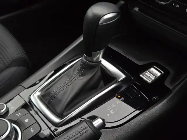 マツダ アクセラ スポーツ 15S プロアクティブ 鹿児島県 2018(平30)年 4.9万km ソニックシルバーM ３６０°ビューモニター　/ビルトインＥＴＣ　/レーダークルーズコントロール　/ｉ－ＡＣＴＩＶＳＥＮＳＥ　/アドバンストスマートシティブレーキサポート/ＡＴ誤発進抑制制御　/車線逸脱警報システム　/先進ライト　/前方ドライブレコーダー/ブラインドスポットモニタリング/リアクロストラフィックアラート/パドルシフト/MTモード付きAT/純正SDナビ/Bluetoothオーディオ/横滑り防止装置/レーンキープアシスト/前後コーナーセンサー
