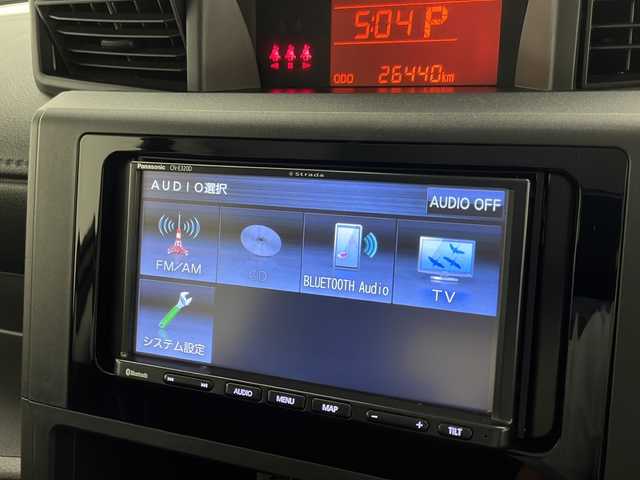 トヨタ ルーミー X 宮崎県 2022(令4)年 2.7万km ブラックマイカメタリック 禁煙車/衝突被害軽減ブレーキ/社外ナビTV/（ストラーダ/CN-E320D/CD/Bluetooth/ワンセグTV)/社外バックカメラ/左側電動スライドドア/クリアランスソナー/オートマチックハイビーム/アイドリングストップ/前席シートヒーター/リアプライバシーガラス/スマートキー/プッシュエンジンスタート/新車時保証書/取扱い説明書