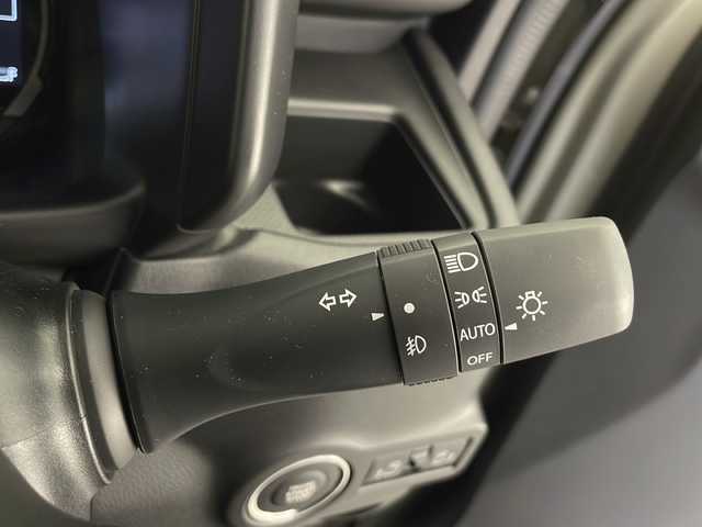 スズキ スペーシア ギア HYBRID XZ 長野県 2025(令7)年 0.1万km モスグレーメタリック 4WD/社外オーディオ（DMB165）/両側パワースライドドア/デュアルセンサーブレーキサポートII/アイドリングストップ/CD/MD/USB/オートライト/LEDヘッドライト/フォグランプ/ステアリングスイッチ/ステアリングヒーター/革巻きステアリング/電子パーキング/オートホールド/ドアバイザー/シートリフター/2列目サンシェード/ウインカーミラー/冬タイヤ車載（社外アルミホイール付）