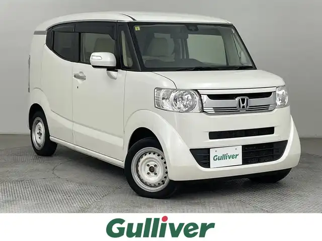 ホンダ Ｎ ＢＯＸ スラッシュ X 道央・札幌 2016(平28)年 6.2万km プレミアムホワイトパールⅡ ・４WD/・寒冷地仕様/・純正SDナビ/・CD/DVD/BT/USB/iPod/AUX/SD/フルセグ/・バックカメラ/・クルーズコントロール/・置くだけ充電/・ステアリングヒーター/・モード切替ステアリング/・CTBA/・衝突軽減ブレーキ/・横滑り防止装置/・純正フロアマット/・HIDヘッドライト/・オートライト/・14インチスチールホイール冬タイヤ/・積込14インチスチールホイール夏タイヤ/・プッシュスタート/・スマートキー/・スペアキー/・保証書・取扱説明書