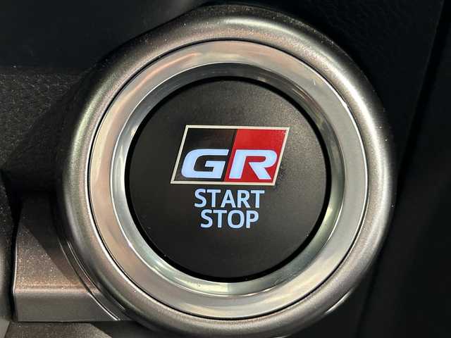 トヨタ ＧＲ８６ SZ 愛知県 2022(令4)年 1.9万km クリスタルホワイトパール 純正９インチナビ/クルーズコントロール/バックカメラ/ＥＴＣ/純正フロアマット/純正１７インチアルミホイール/６ＭＴ/ＩＳＯＦＩＸ/ステアリングスイッチ/ＬＥＤヘッドライト/プッシュスタート