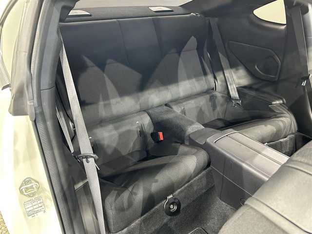 トヨタ ＧＲ８６ SZ 愛知県 2022(令4)年 1.9万km クリスタルホワイトパール 純正９インチナビ/クルーズコントロール/バックカメラ/ＥＴＣ/純正フロアマット/純正１７インチアルミホイール/６ＭＴ/ＩＳＯＦＩＸ/ステアリングスイッチ/ＬＥＤヘッドライト/プッシュスタート