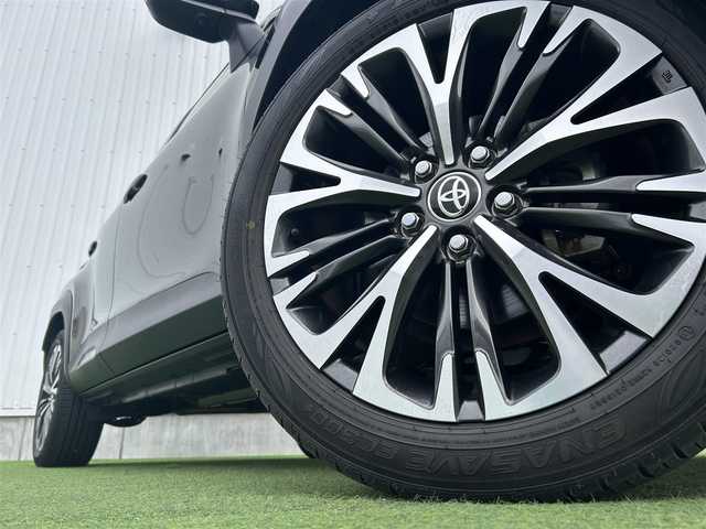 トヨタ ヤリスクロス Z 香川県 2020(令2)年 1.2万km ブラックマイカ パワーバックドア/全方位カメラ/トヨタセーフティセンス/クルーズコントロール/オートホールド/シートヒーター/パワーシート/前後コーナーセンサー/LEDヘッドライト/純正ナビ/純正フロアマット/ハーフレザーシート/純正AW/オートエアコン/Bluetooth/プッシュスタート