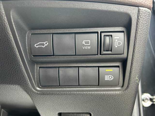 トヨタ ヤリスクロス Z 香川県 2020(令2)年 1.2万km ブラックマイカ パワーバックドア/全方位カメラ/トヨタセーフティセンス/クルーズコントロール/オートホールド/シートヒーター/パワーシート/前後コーナーセンサー/LEDヘッドライト/純正ナビ/純正フロアマット/ハーフレザーシート/純正AW/オートエアコン/Bluetooth/プッシュスタート