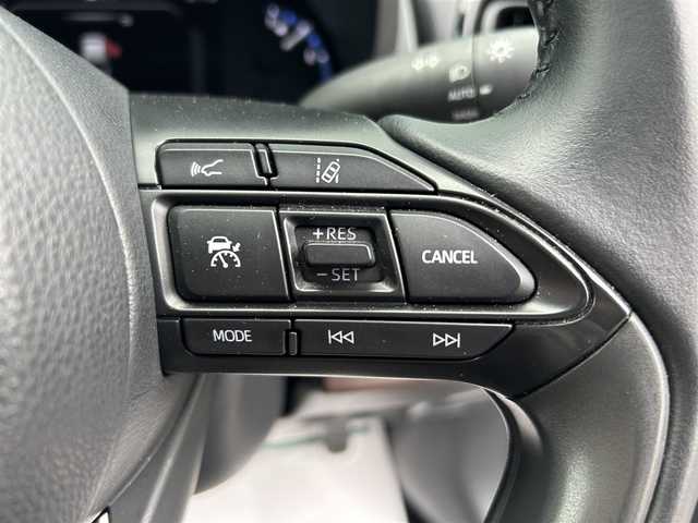 トヨタ ヤリスクロス Z 香川県 2020(令2)年 1.2万km ブラックマイカ パワーバックドア/全方位カメラ/トヨタセーフティセンス/クルーズコントロール/オートホールド/シートヒーター/パワーシート/前後コーナーセンサー/LEDヘッドライト/純正ナビ/純正フロアマット/ハーフレザーシート/純正AW/オートエアコン/Bluetooth/プッシュスタート