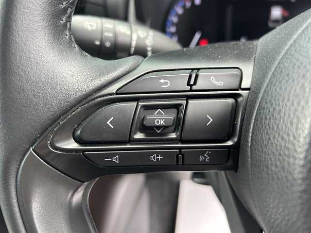 トヨタ ヤリスクロス Z 香川県 2020(令2)年 1.2万km ブラックマイカ パワーバックドア/全方位カメラ/トヨタセーフティセンス/クルーズコントロール/オートホールド/シートヒーター/パワーシート/前後コーナーセンサー/LEDヘッドライト/純正ナビ/純正フロアマット/ハーフレザーシート/純正AW/オートエアコン/Bluetooth/プッシュスタート