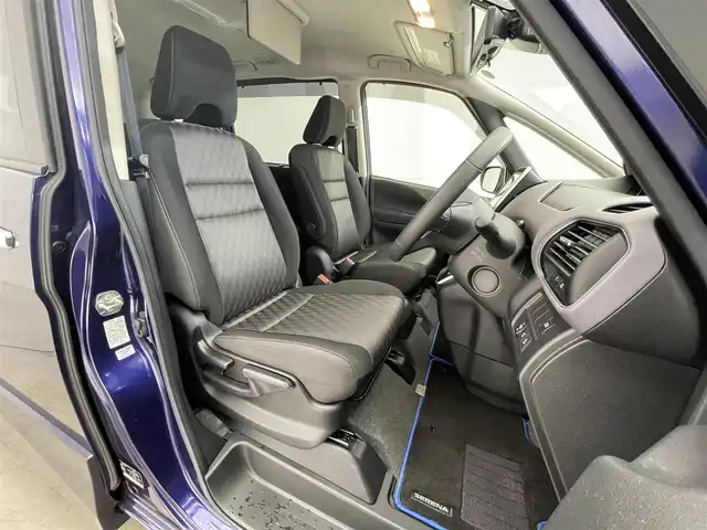 日産 セレナ e－パワー ハイウェイスター V 滋賀県 2021(令3)年 4.2万km アズライトブルー 9インチ純正ナビ/・フルセグTV/・Bluetooth/・CD/DVD/・USB/全方位カメラ/前後ドライブレコーダー/前後ソナー/デジタルインナーミラー/フリップダウンモニター/電動パーキングブレーキ/オートブレーキホールド/プッシュスタート/スマートキー/ステアリングスイッチ