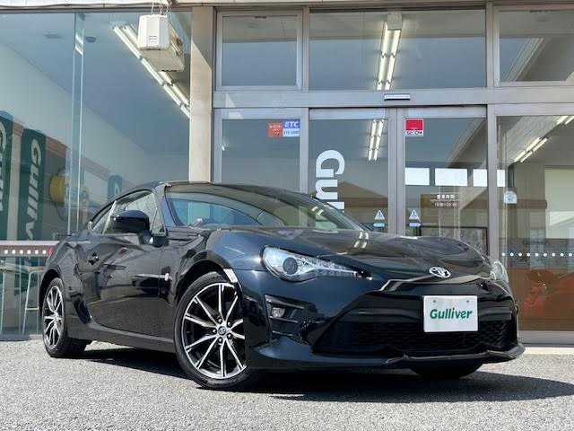 トヨタ ８６ GT リミテッド 埼玉県 2018(平30)年 8.2万km クリスタルブラックシリカ 純正SDナビ/【CD/フルセグ/Bluetooth】/バックカメラ/クルーズコントロール/ハーフレザーシート/ドライブレコーダー/LEDヘッドライト/シートヒーター/リアウイング/ETC/横滑り防止装置