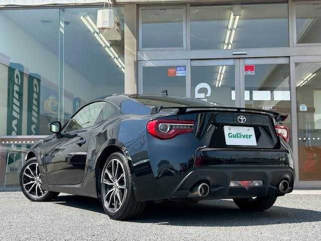トヨタ ８６ GT リミテッド 埼玉県 2018(平30)年 8.2万km クリスタルブラックシリカ 純正SDナビ/【CD/フルセグ/Bluetooth】/バックカメラ/クルーズコントロール/ハーフレザーシート/ドライブレコーダー/LEDヘッドライト/シートヒーター/リアウイング/ETC/横滑り防止装置