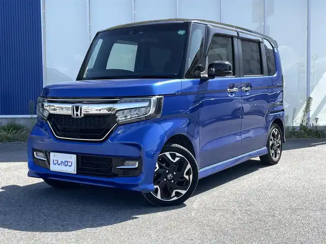 ホンダ Ｎ ＢＯＸ G L ホンダセンシング 福島県 2019(令1)年 10.5万km ブリリアントスポーティブルーメタリック2トーン (株)IDOMが運営する【じしゃロンいわき店】の自社ローン専用車両になります。こちらは現金またはオートローンご利用時の価格です。自社ローンご希望の方は別途その旨お申付け下さい/登録時走行距離105026km/ツートンカラー/KENWOOD社外ナビゲーション/バックカメラ/地上デジタルTV/プッシュスタート/スマートキー/片側パワースライドドア/サイドバイザー/フロアマット/純正アルミホイール/リアスポイラー