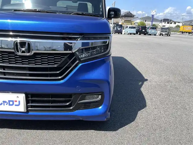 ホンダ Ｎ ＢＯＸ G L ホンダセンシング 福島県 2019(令1)年 10.5万km ブリリアントスポーティブルーメタリック2トーン (株)IDOMが運営する【じしゃロンいわき店】の自社ローン専用車両になります。こちらは現金またはオートローンご利用時の価格です。自社ローンご希望の方は別途その旨お申付け下さい/登録時走行距離105026km/ツートンカラー/KENWOOD社外ナビゲーション/バックカメラ/地上デジタルTV/プッシュスタート/スマートキー/片側パワースライドドア/サイドバイザー/フロアマット/純正アルミホイール/リアスポイラー