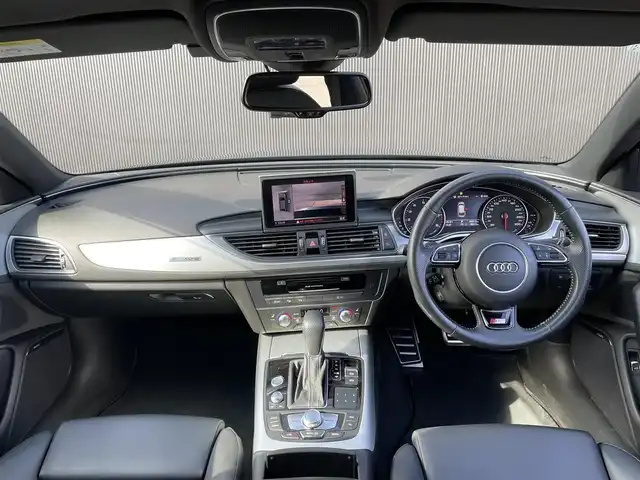 アウディ Ａ６ アバント 2．0 TFSI クワトロ 道東・釧路十勝 2018(平30)年 7.9万km 黒 ４WD/パノラマサンルーフ/S line パッケージ/純正ナビ/ CD/DVD/SD/BT/フルセグ/パークアシストパッケージ/　パークアシスト/　サラウンドビューカメラ/純正ETC/純正前後ドライブレコーダー/アウディプレセンス/アウディアクティブレーンアシスト/クルーズコントロール/パークディスタンスコントロール/レザーシート/フロントシートヒーティング/電動フロントシート/４ゾーンデラックスオートマチックエアコンディショナー/純正20インチAW/LEDヘッドライト/純正フロアマット