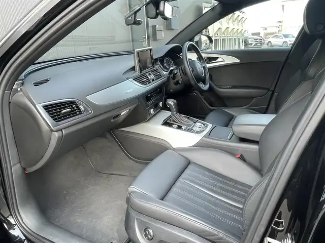 アウディ Ａ６ アバント 2．0 TFSI クワトロ 道東・釧路十勝 2018(平30)年 7.9万km 黒 ４WD/パノラマサンルーフ/S line パッケージ/純正ナビ/ CD/DVD/SD/BT/フルセグ/パークアシストパッケージ/　パークアシスト/　サラウンドビューカメラ/純正ETC/純正前後ドライブレコーダー/アウディプレセンス/アウディアクティブレーンアシスト/クルーズコントロール/パークディスタンスコントロール/レザーシート/フロントシートヒーティング/電動フロントシート/４ゾーンデラックスオートマチックエアコンディショナー/純正20インチAW/LEDヘッドライト/純正フロアマット