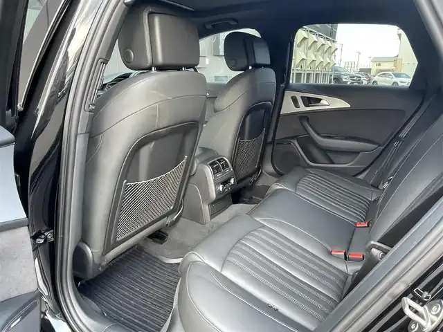 アウディ Ａ６ アバント 2．0 TFSI クワトロ 道東・釧路十勝 2018(平30)年 7.9万km 黒 ４WD/パノラマサンルーフ/S line パッケージ/純正ナビ/ CD/DVD/SD/BT/フルセグ/パークアシストパッケージ/　パークアシスト/　サラウンドビューカメラ/純正ETC/純正前後ドライブレコーダー/アウディプレセンス/アウディアクティブレーンアシスト/クルーズコントロール/パークディスタンスコントロール/レザーシート/フロントシートヒーティング/電動フロントシート/４ゾーンデラックスオートマチックエアコンディショナー/純正20インチAW/LEDヘッドライト/純正フロアマット