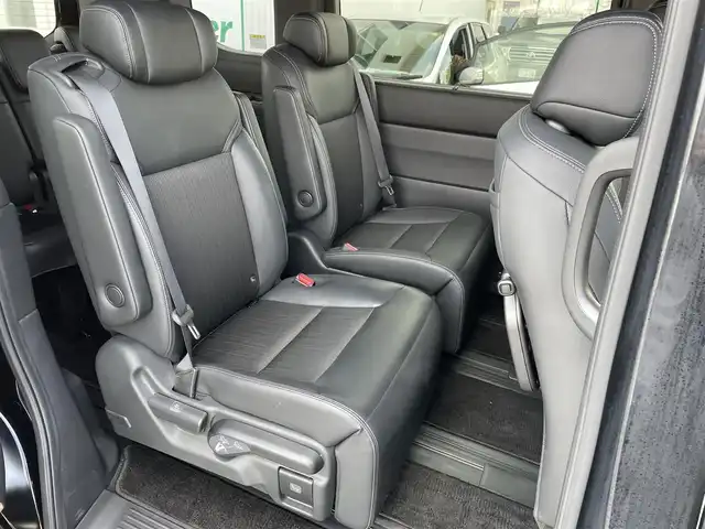 ホンダ ステップワゴン スパーダ 東京都 2023(令5)年 2.4万km クリスタルブラックパール Honda CONNECT for Gathers＋ナビ装着用スペシャルパッケージ/Bluetooth/バックカメラ/フルセグテレビ/ブラインドスポットインフォメーション/Honda SENSING/パワーテールゲート(メモリー機能付)/2列目オットマン/運転席＆助手席シートヒーター/トリプルゾーンコントロール・フルオートエアコンディショナー/コンビシート/16インチアルミホイール(SPADA専用)/パドルシフト/全列USBチャージャー/フォグランプ/ドライブレコーダー(DRV-350)/ハーフレザー/シートヒーター/16インチアルミホイール/ETC/両側パワースライドドア/前後コーナーセンサー/追従クルーズコントロール/MTモード付AT/パドルシフト