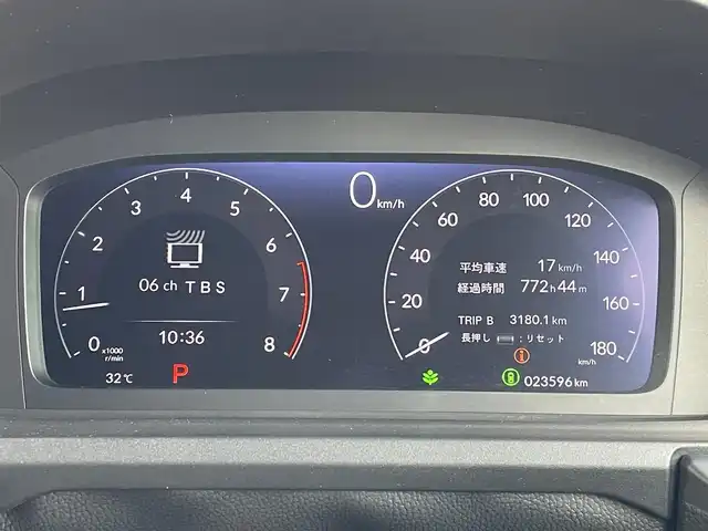 ホンダ ステップワゴン スパーダ 東京都 2023(令5)年 2.4万km クリスタルブラックパール Honda CONNECT for Gathers＋ナビ装着用スペシャルパッケージ/Bluetooth/バックカメラ/フルセグテレビ/ブラインドスポットインフォメーション/Honda SENSING/パワーテールゲート(メモリー機能付)/2列目オットマン/運転席＆助手席シートヒーター/トリプルゾーンコントロール・フルオートエアコンディショナー/コンビシート/16インチアルミホイール(SPADA専用)/パドルシフト/全列USBチャージャー/フォグランプ/ドライブレコーダー(DRV-350)/ハーフレザー/シートヒーター/16インチアルミホイール/ETC/両側パワースライドドア/前後コーナーセンサー/追従クルーズコントロール/MTモード付AT/パドルシフト