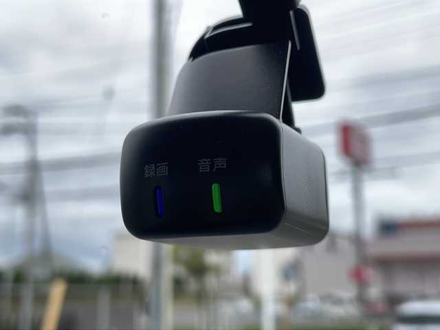 日産 ルークス HWS X プロパイロットED 山口県 2020(令2)年 4.6万km アトランティックブルー 純正9インチナビ(MM320D-L)/・フルセグテレビ/・Bluetooth/・CD/DVD/AM/FM/・SD/MUSIC STOCKER/AUX/アラウンドビューモニター/プロパイロット/ETC/ドライブレコーダー/両側パワースライドドア/プッシュスタート/スマートキー/オートライト/アイドリングストップ/快適パックA/・プラズマクラスター技術搭載リヤシーリングファン/・パーソナルテーブル〈後席〉（カップホルダー各2個、コンビニフック付、折りたたみ格納式）/・カップホルダー（9個）/・USBソケット〈助手席シートバック部〉/・ロールサンシェード〈リヤ〉/・撥水加工シート/安全装備/・スマートシンプルハイブリッド/・インテリジェント エマージェンシーブレーキ/・踏み間違い衝突防止アシスト/・SOSコール/・インテリジェント LI（車線逸脱防止支援システム）＋LDW（車線逸脱警報）/・インテリジェント FCW（前方衝突予測警報）/・インテリジェント DA（ふらつき警報）/・標識検知機能（進入禁止標識検知、最高速度標識検知、一時停止標識検知）/・先行車発進お知らせ