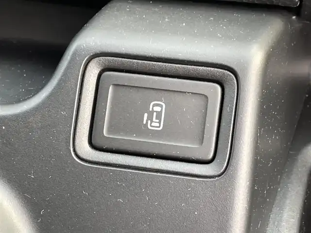 スズキ ソリオ バンディット HV MV 道央・札幌 2017(平29)年 7.9万km ブーストブルーパールメタリック ・４WD/・衝突軽減システム/・ハイブリッド車/・純正ナビ/・フルセグTV/・Bluetooth/・バックモニター/・片側パワースライドドア/・プッシュスタート/・アイドリングストップ/・クルーズコントロール/・シートヒーター/・エンジンスターター/・スペアキー１本/・シートアンダーボックス助手席側/・ウォークスルー/・フルフラットシート/・フォグランプ/・横滑り防止装置/・レーンキープアシスト