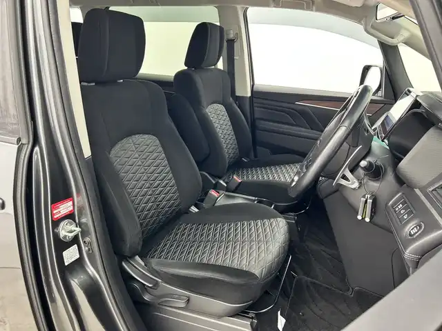 三菱 デリカＤ：５ G 三重県 2020(令2)年 2万km アイガーグレーM/ダイヤモンドブラックマイカ /禁煙車//純正ナビ//マルチアラウンドモニター//両側パワースライドドア//パドルシフト//レーダークルーズコントロール//eアシスト//電動パーキング//前後ドライブレコーダー//ETC//オートハイビーム//衝突軽減