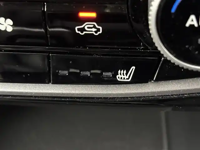 スバル フォレスター ハイブリッド アドバンス 福岡県 2019(令1)年 5.9万km ホライゾンブルーP 純正８インチナビ　/デジタルルームミラー　/ＥＴＣ　/レーダークルーズコントロール　/衝突軽減システム　/レーンキープ　/コーナーセンサー　/横滑り防止/センターデフロック　/パドルシフト　/パワーバックドア　/シートヒーター/４WD