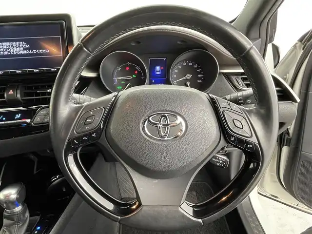 トヨタ Ｃ－ＨＲ G 群馬県 2017(平29)年 6.3万km ホワイトパールクリスタルシャイン 純正９インチナビ　モデリスタエアロ　バックカメラ　衝突軽減　BSM　アダプティブクルーズコントロール　レーンアシスト　ビルトインＥＴＣ　シートヒーター　純正ドライブレコーダー　スマートキー　禁煙車